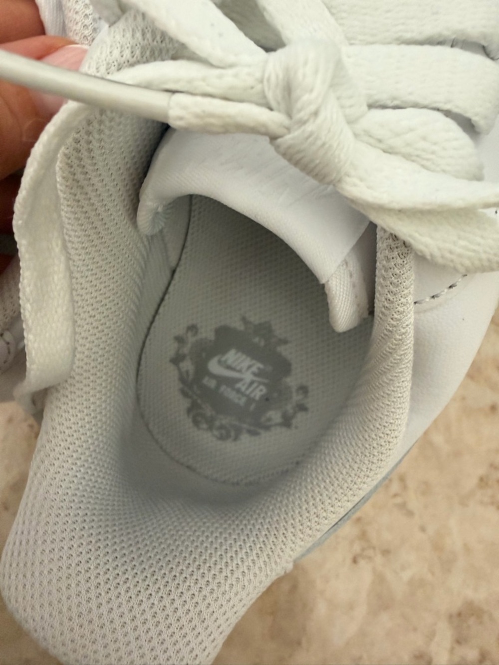 Nike Air Force 1 Low - White Leather - Picture 6 of 8